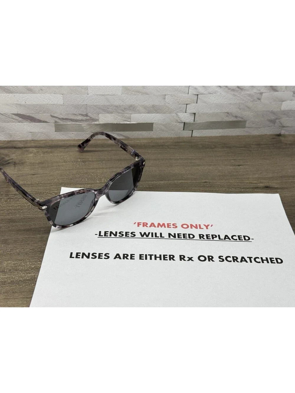Coach sunglasses hc8132